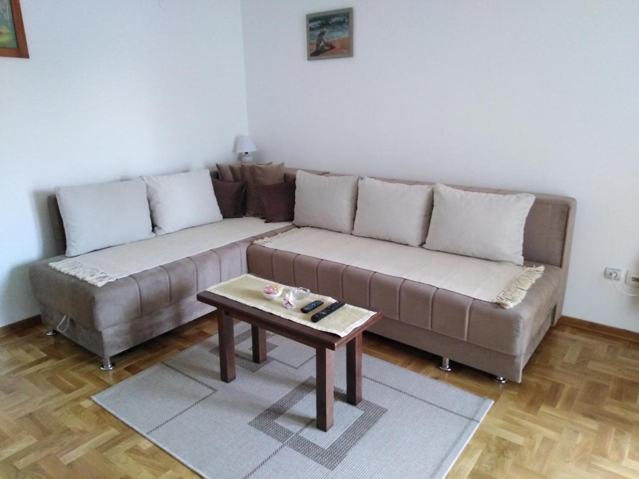 Apartment Laca Vrnjačka Banja Kültér fotó